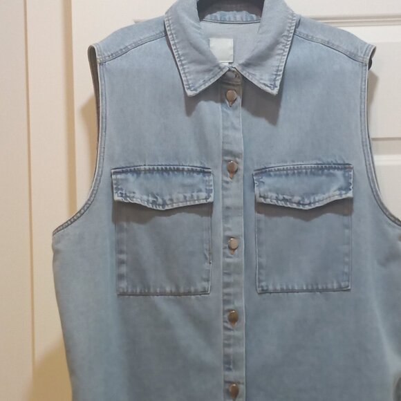 H&M Women's long length denim vest - Picture 1 of 3